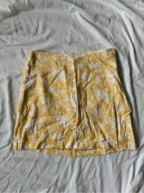 Abercrombie & Fitch Yellow Floral A-Line Mini Skirt, Small